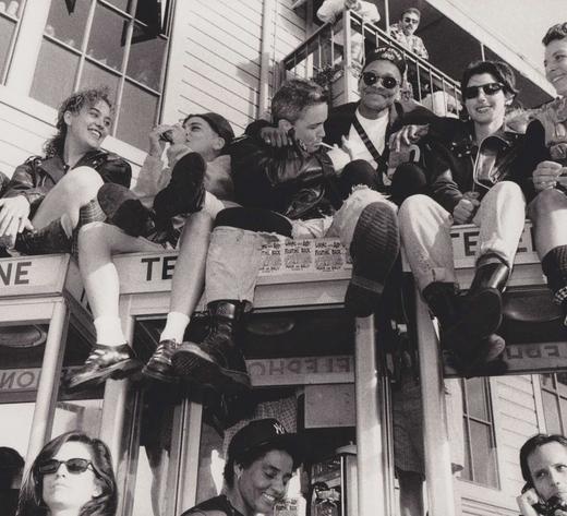 EVT_TRADE_IN_COMMUNITY_DESKTOP?w=520&fmt=auto&alt=default