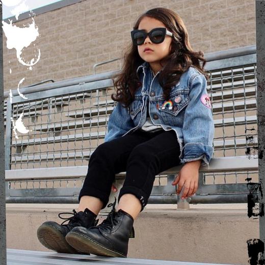 Dr martens 2025 little girl