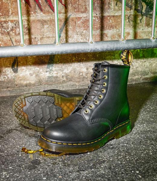 E_A2_CMP_GIFTING_TILE_WINTERGRIP_DESKTOP?w=520&fmt=auto&alt=default