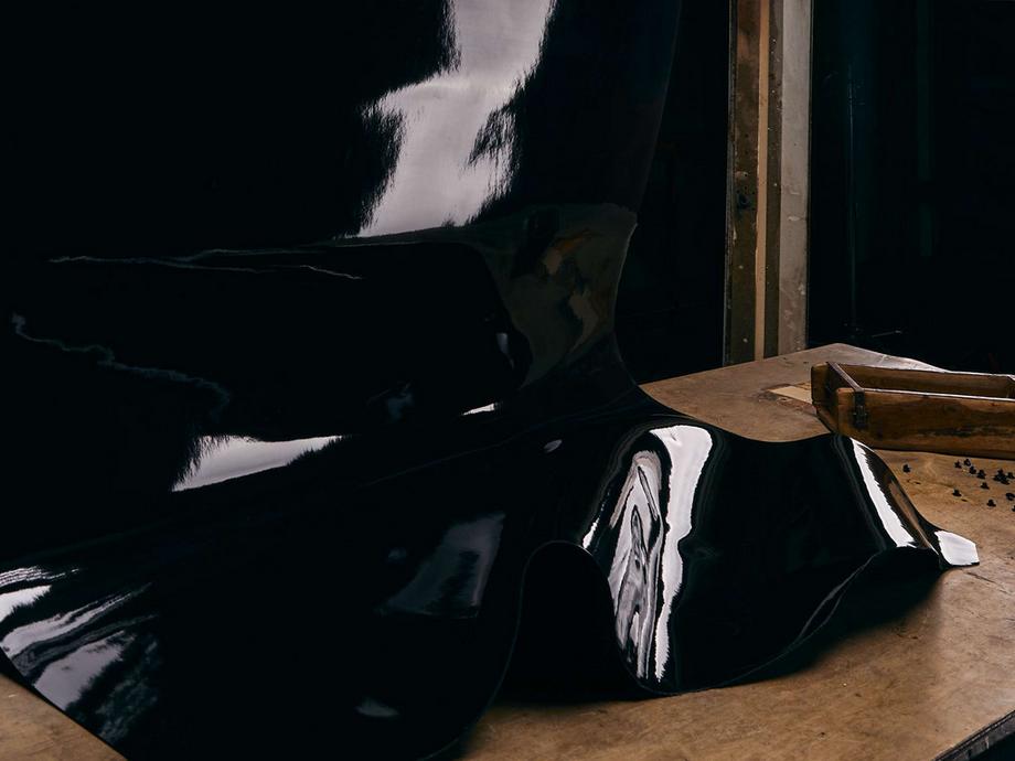 Doc martens leather types hot sale
