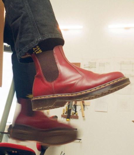 Dr martens fabricacion valencia hot sale