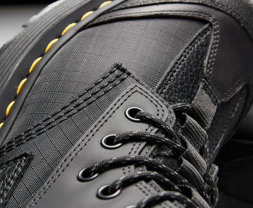 Dr. Martens 14XX