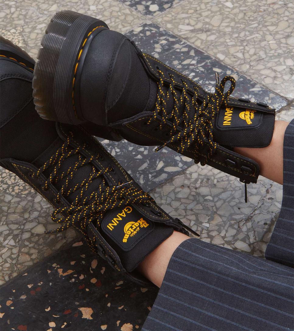 Dr martens sale paris les halles