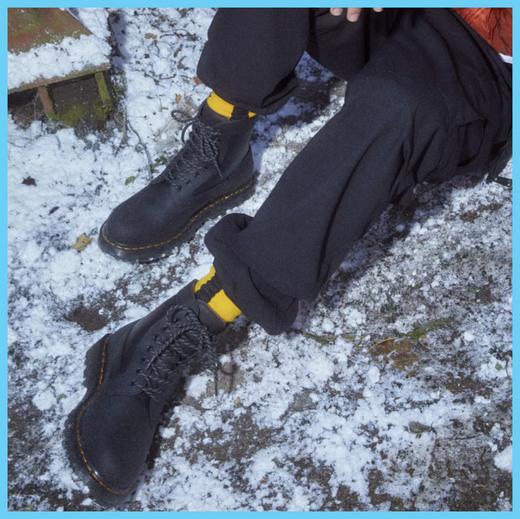 Dr martens boots in snow on sale