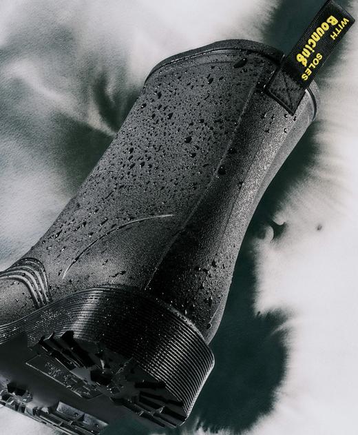 E_PRM_ESS_ONWARD_NEW_ARRIVALS_DESKTOP?w=520&fmt=auto&alt=default