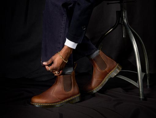 Dr martens basse uomo hot sale outfit