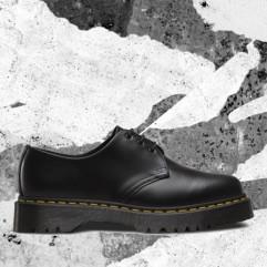 Dr martens alte nere suola outlet alta