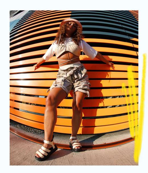 E_S2_EVG_STYLE_RACHEL_WILLIAMS_4_DESKTOP?w=960&fmt=auto&alt=default