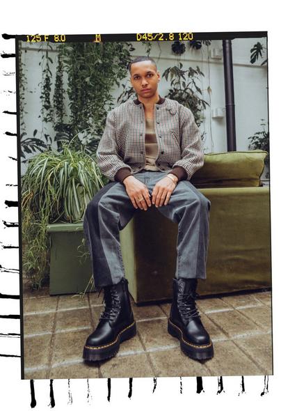 Dr marten look deals