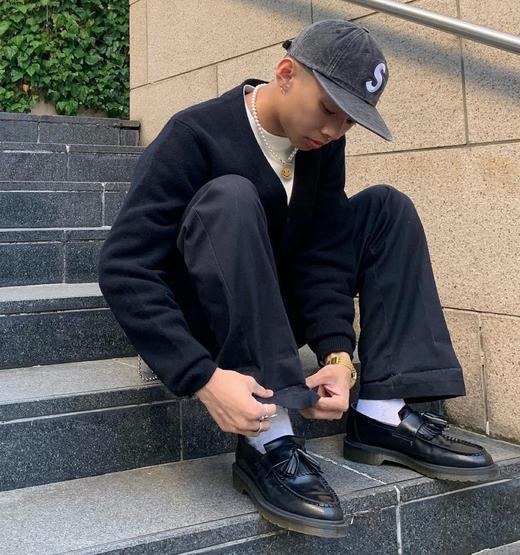 E_S2_HMP_FEB_TILE_ADRIAN_PW_3_DESKTOP?fmt=auto&qlt=default&w=520