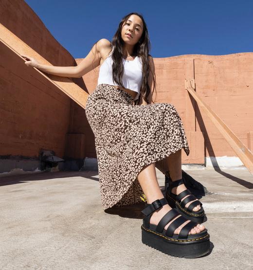 E_S2_HMP_MAY_TILE_BLAIR_DESKTOP?w=520&fmt=auto&alt=default