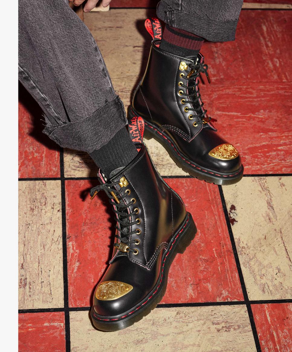 国内在庫】 DR. MARTENS “YEAR OF THE DRAGON限定 靴 - www ...