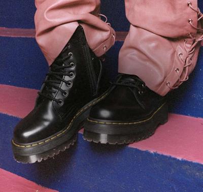 Dr martens returns on sale