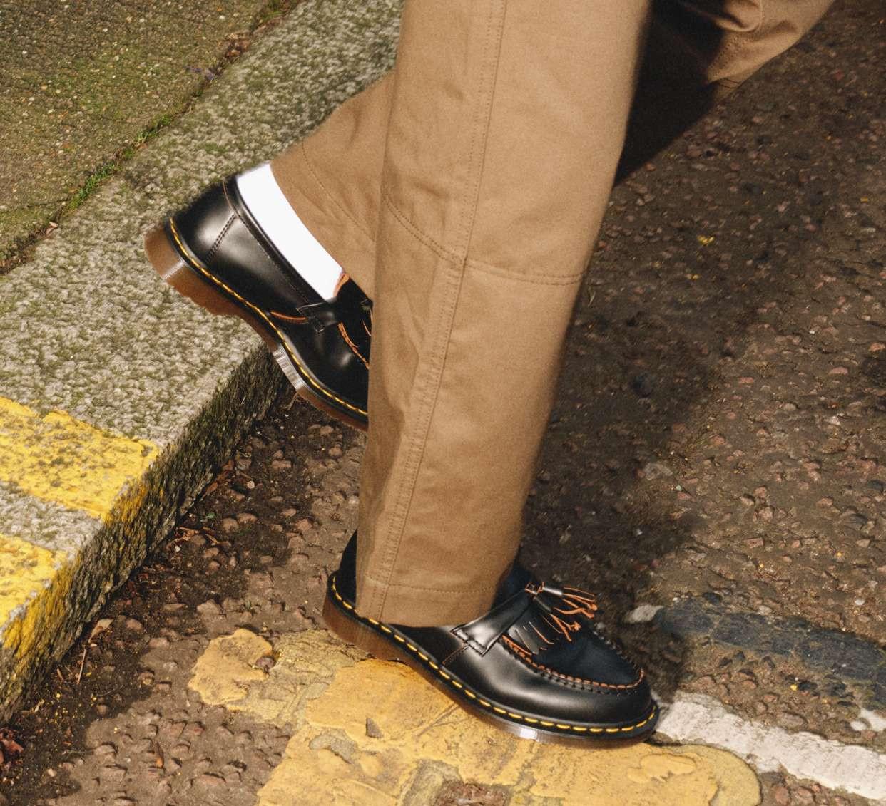 E_S4_EVG_LP_FORMALWEAR_LOAFERS_DESKTOP?w=966&fmt=auto&alt=default&id=LOAFERS