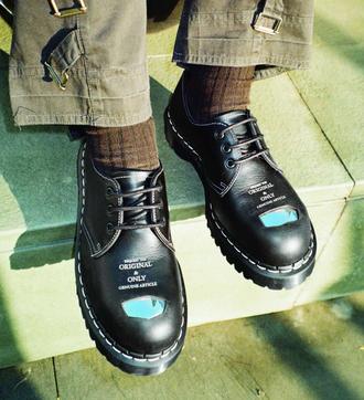 Doc martens sunshine plaza clearance