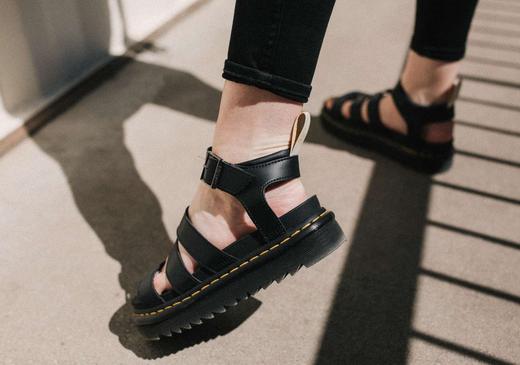 E_S5_CMP_SANDALS_VEGAN_DESKTOP?w=966&fmt=auto&alt=default