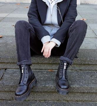 E_S6_HMP_JAN_TILE_22564001_DESKTOP?w=481&fmt=auto&qlt=default			