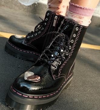 E_S6_HMP_JAN_TILE_42099001_DESKTOP?w=481&fmt=auto&qlt=default			