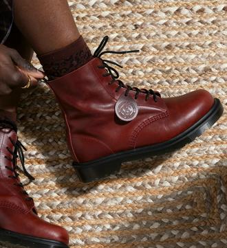 E_S6_HMP_JAN_TILE_43072600_DESKTOP?w=481&fmt=auto&qlt=default			