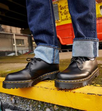 Order doc martens online online