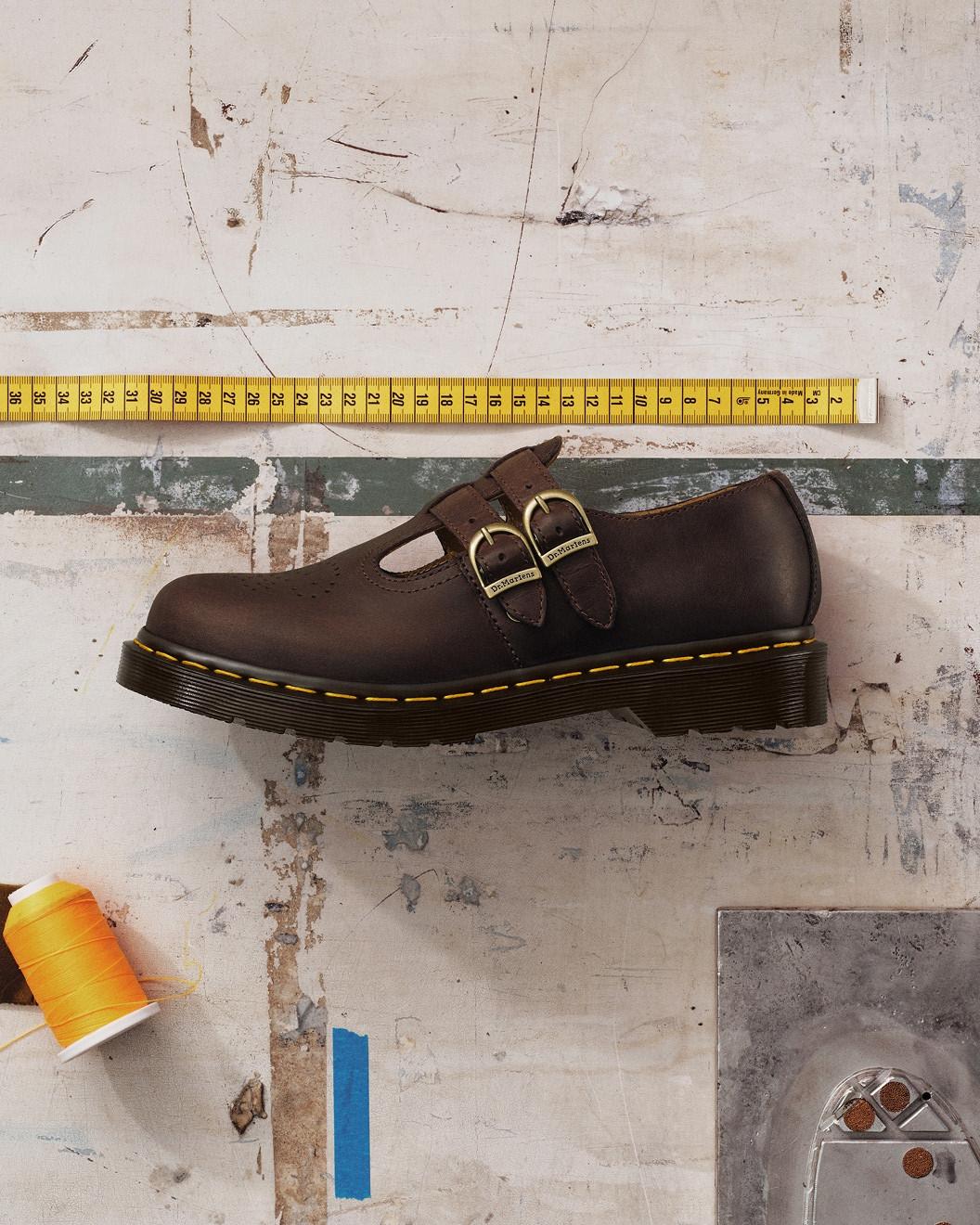 VENT XX02 in BLACK | Dr. Martens™
