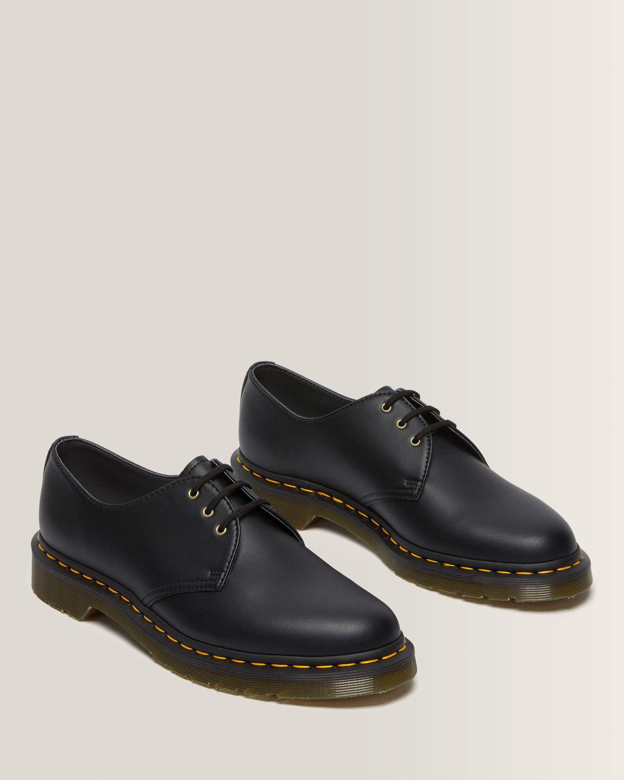 靴 Dr.Martens VEGAN 1461 1461 Felix Vegan Oxford Shoes in Black | Dr. Martens™