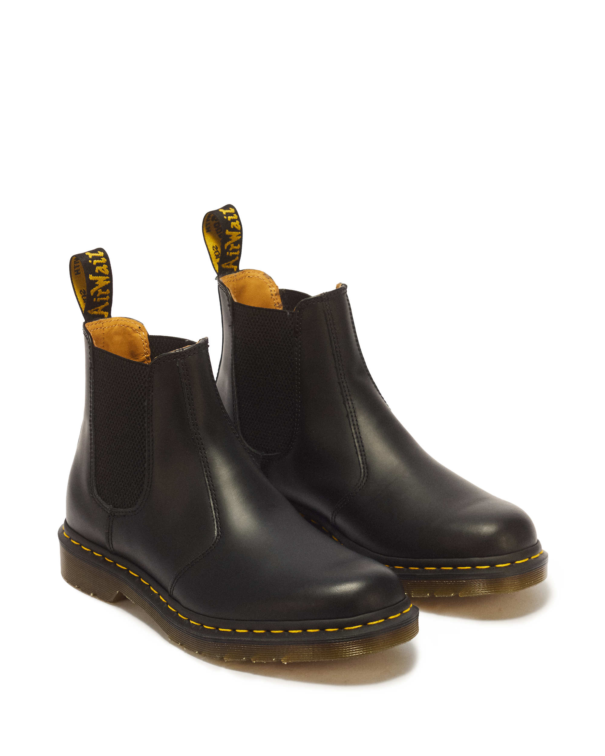2976 Yellow Stitch Smooth Leather Chelsea Boots