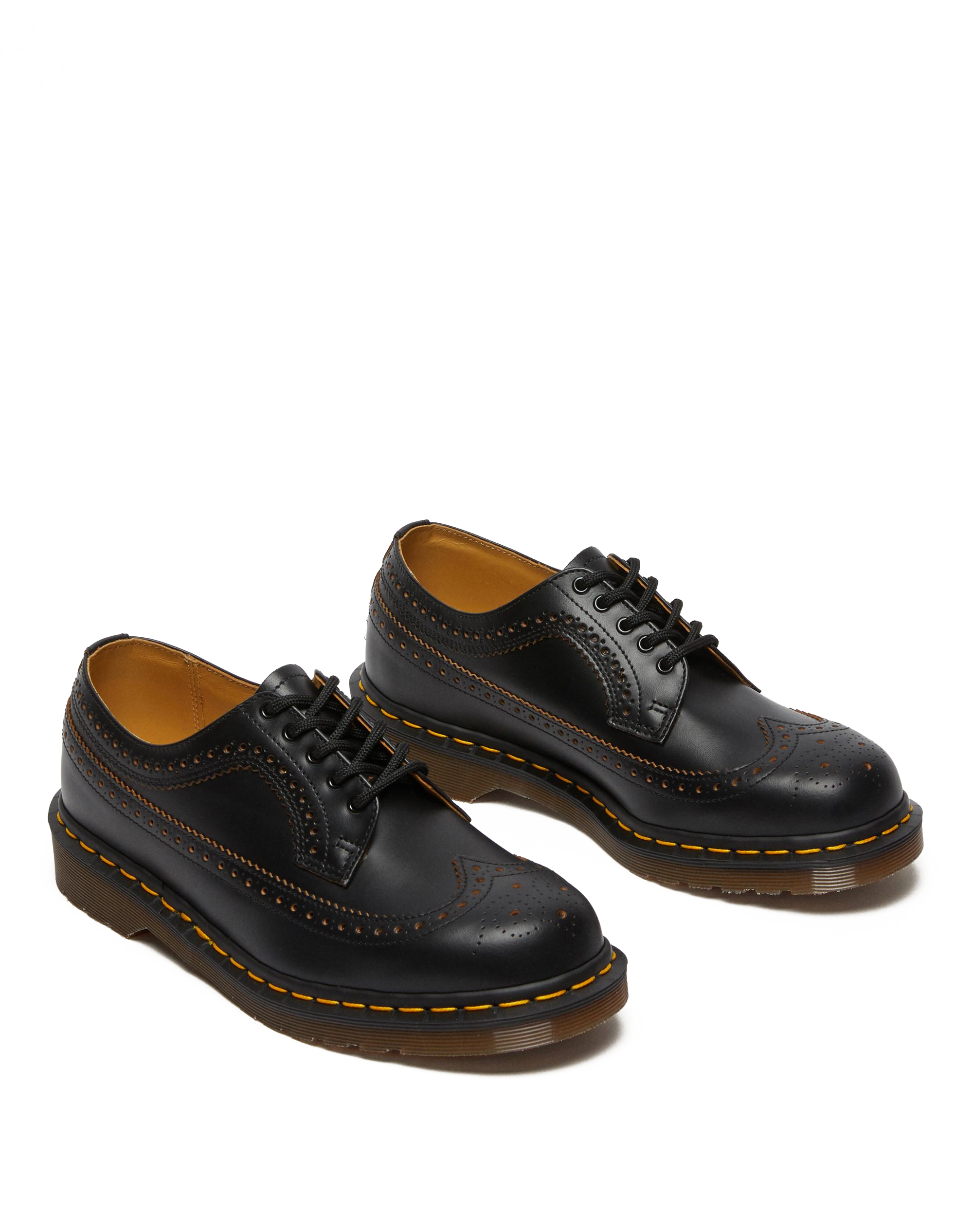 Vintage 3989 Quilon Leather Brogue Shoes in Black | Dr. Martens™