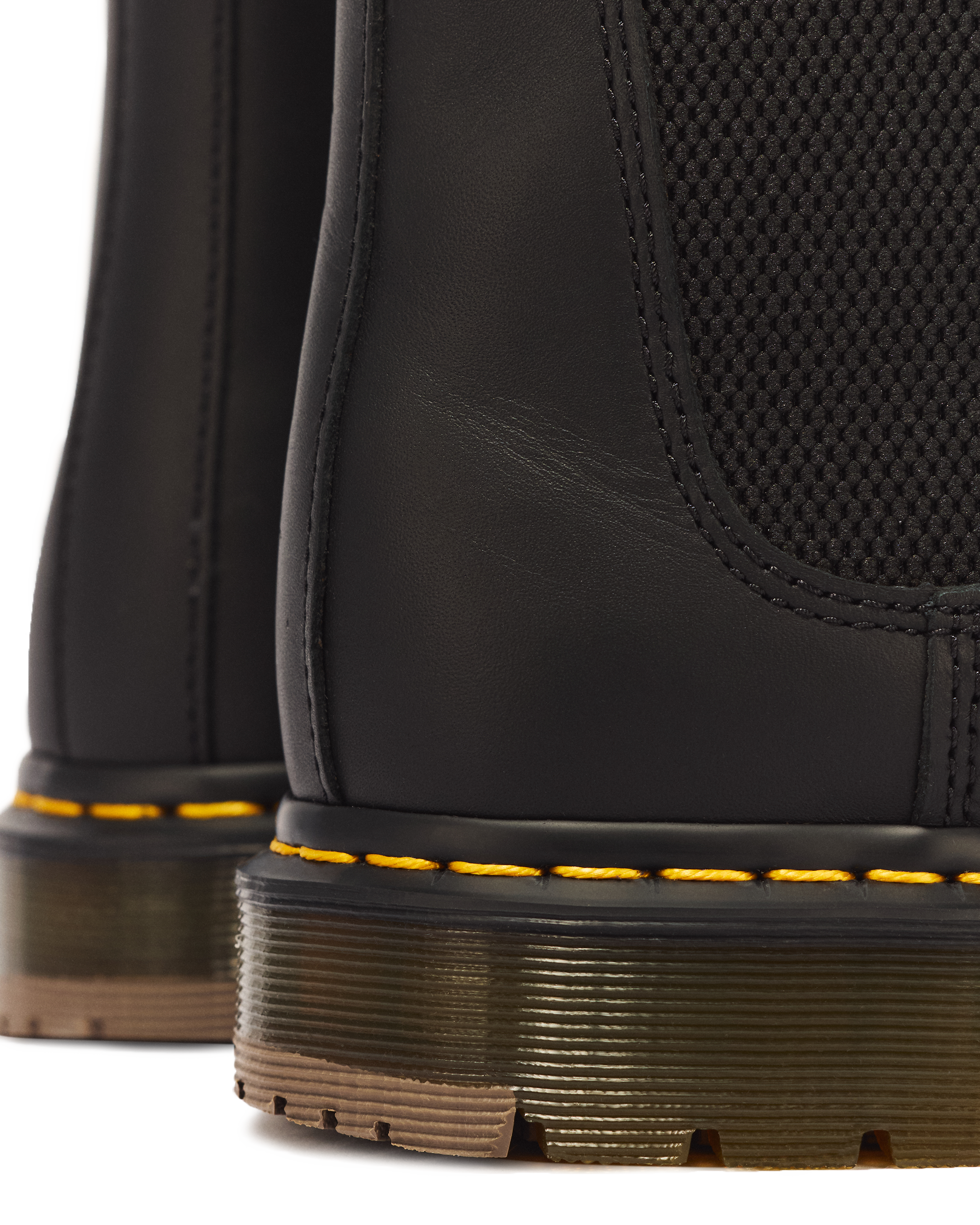 2976 Slip Resistant Leather Chelsea Boots