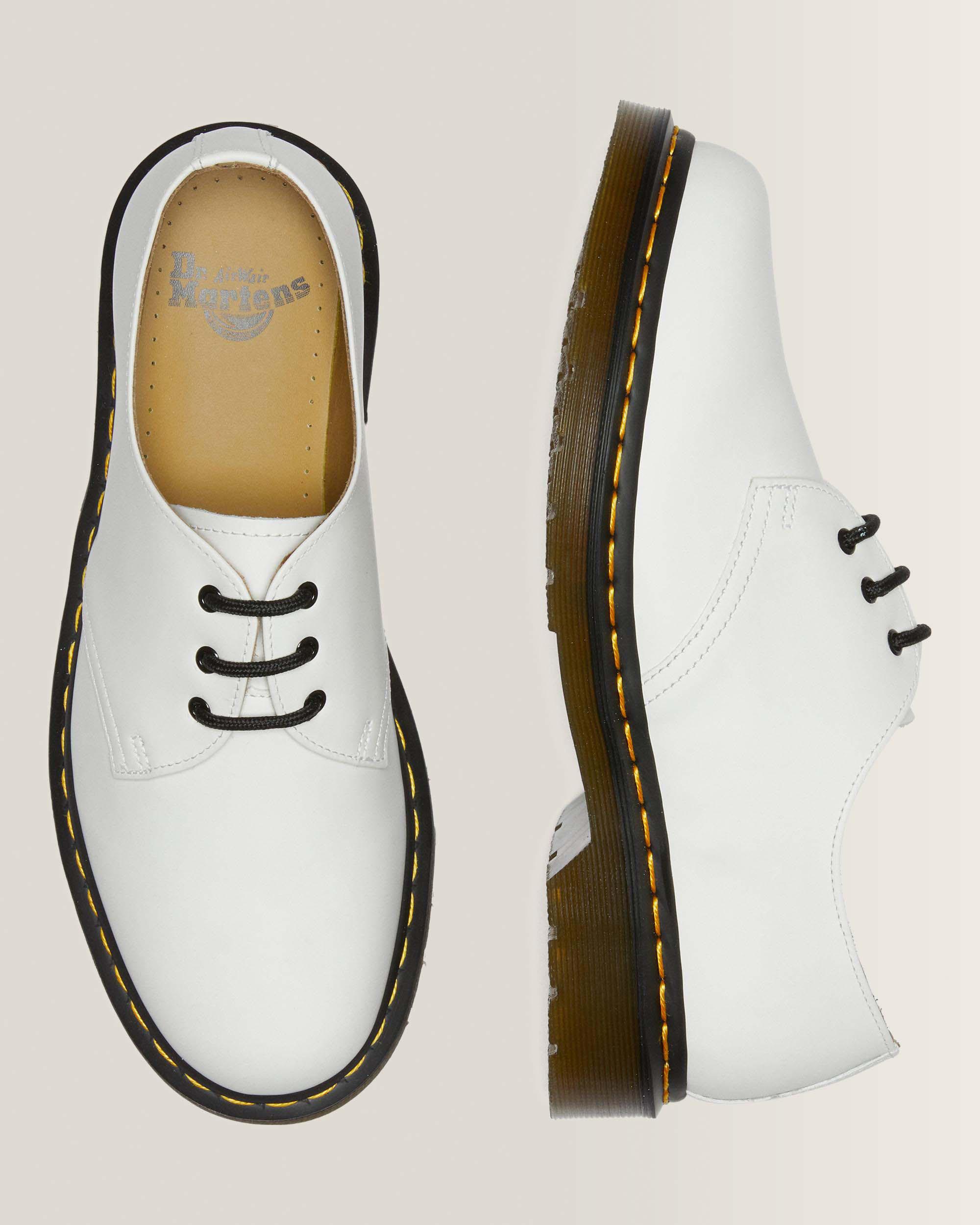 1461 Smooth Leren Oxford Schoenen in WHITE | Dr. Martens™