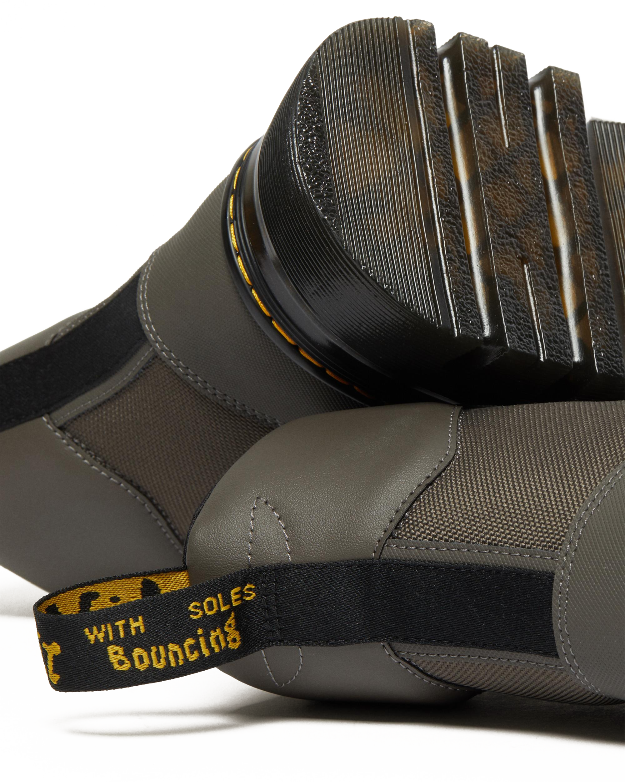 Tarik Utility Boots in GUNMETAL | Dr. Martens™