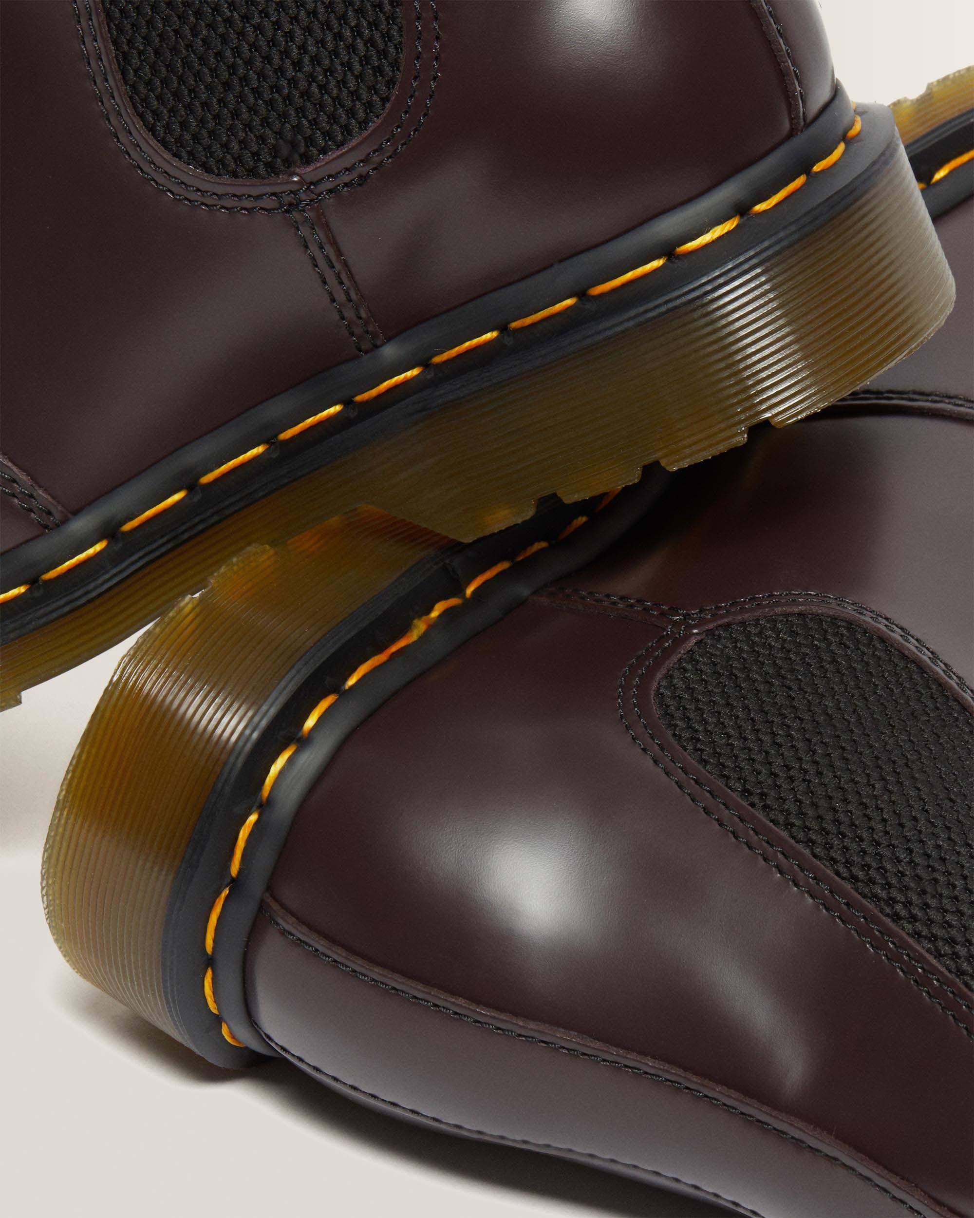Stivaletti Chelsea di pelle  2976 con cuciture gialle Smooth