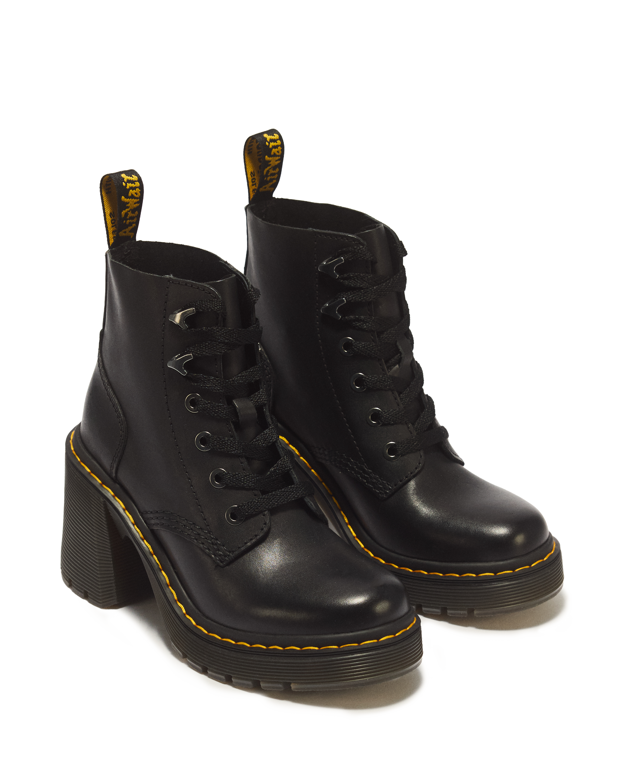 Jesy Sendal Leather Heels Black