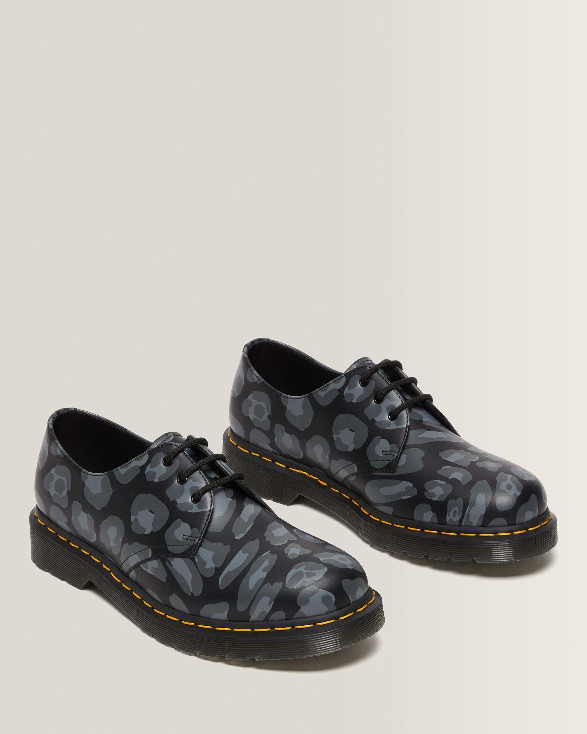 1461 Distorted Leopard Print Shoes in BLACK | Dr. Martens™
