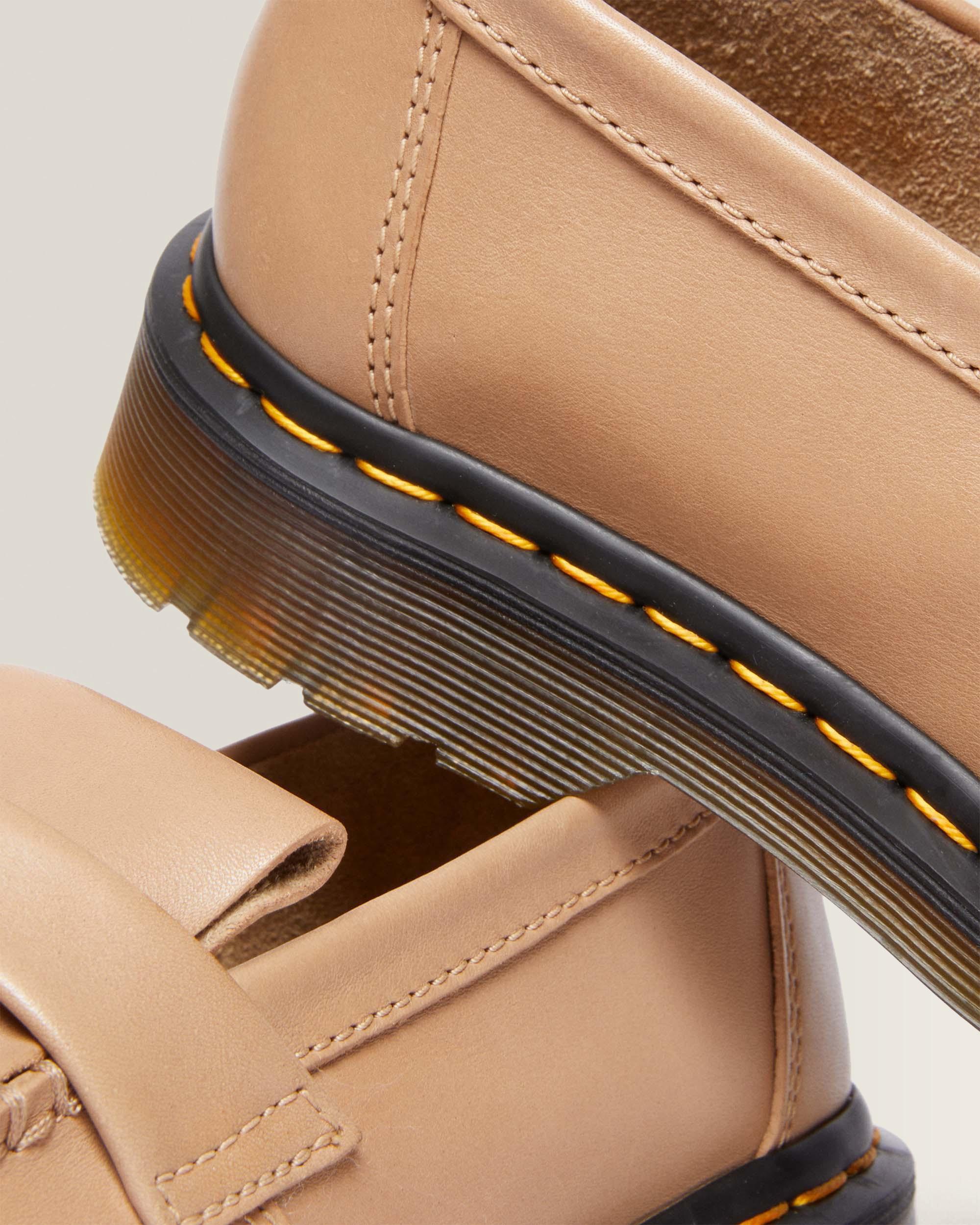 Mocasines Adrian de piel Carrara con borla