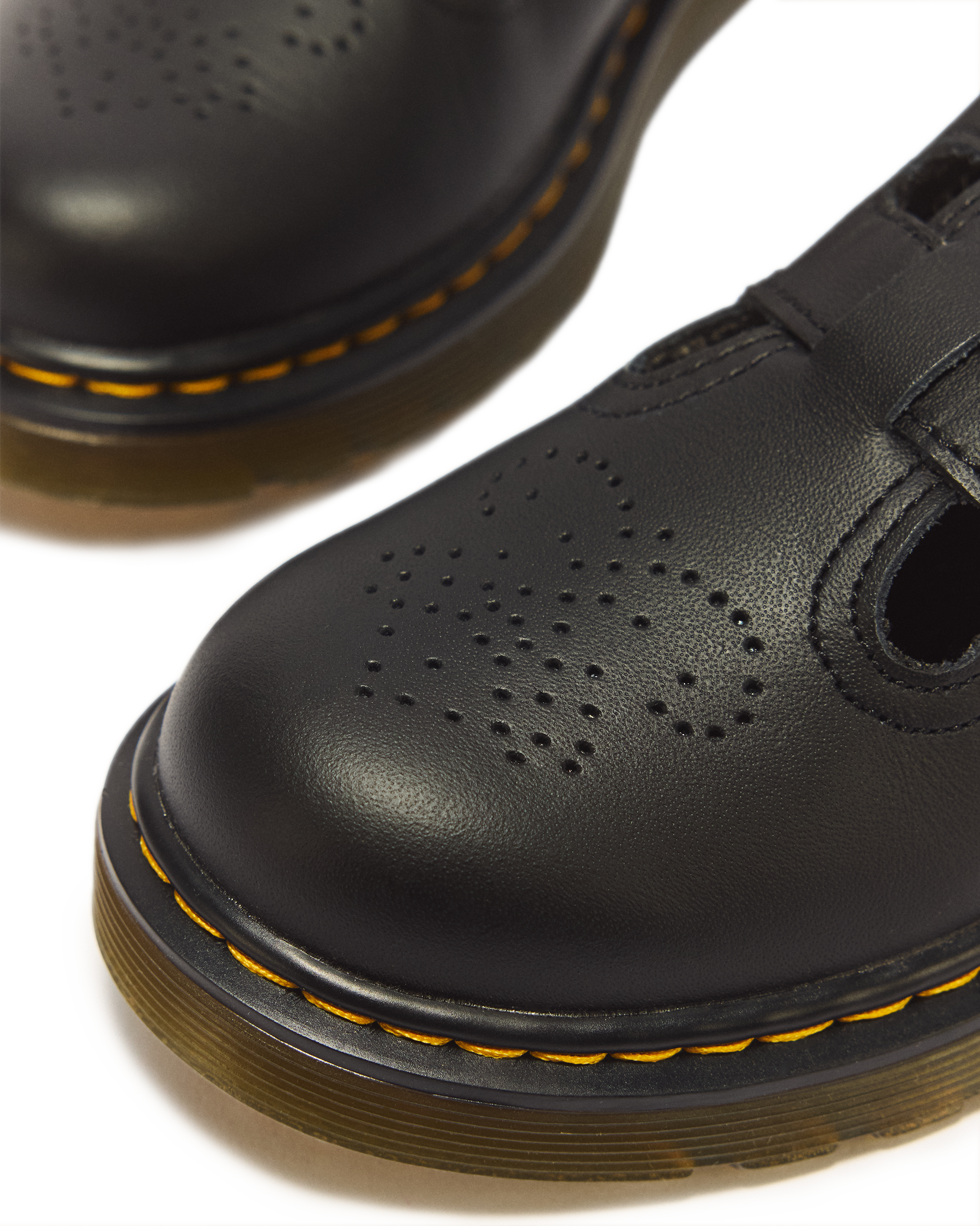 Junior 8065 Softy T Leather Mary Jane Shoes in Black | Dr. Martens™