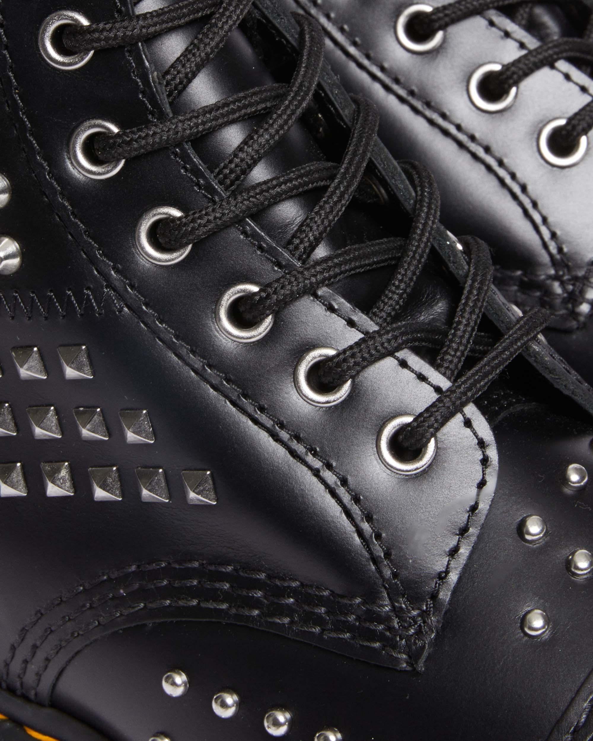 1460 Studded Zip Leather Boots in Black Atlas | Dr. Martens™