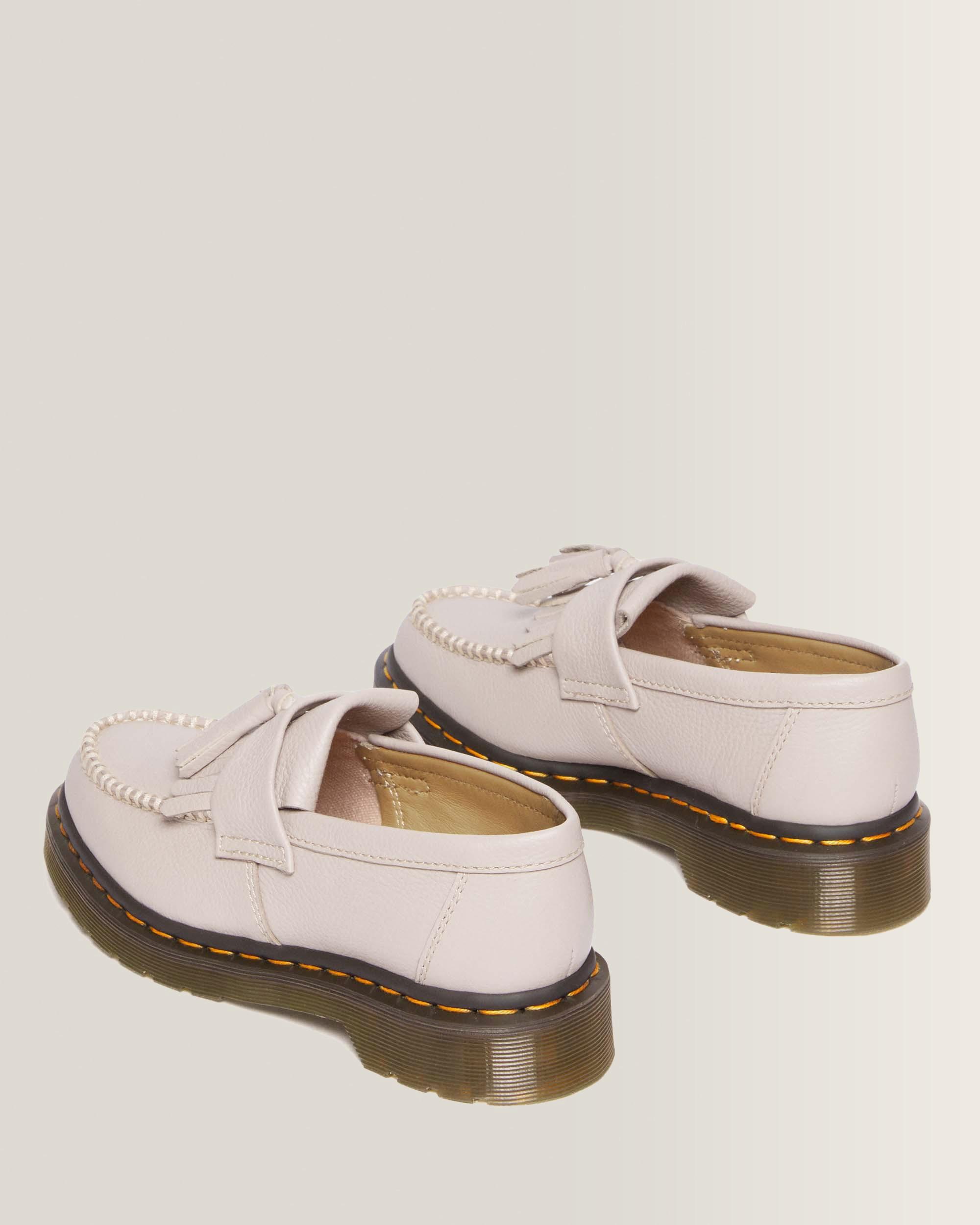 Mocasines Adrian en piel Virginia con borla