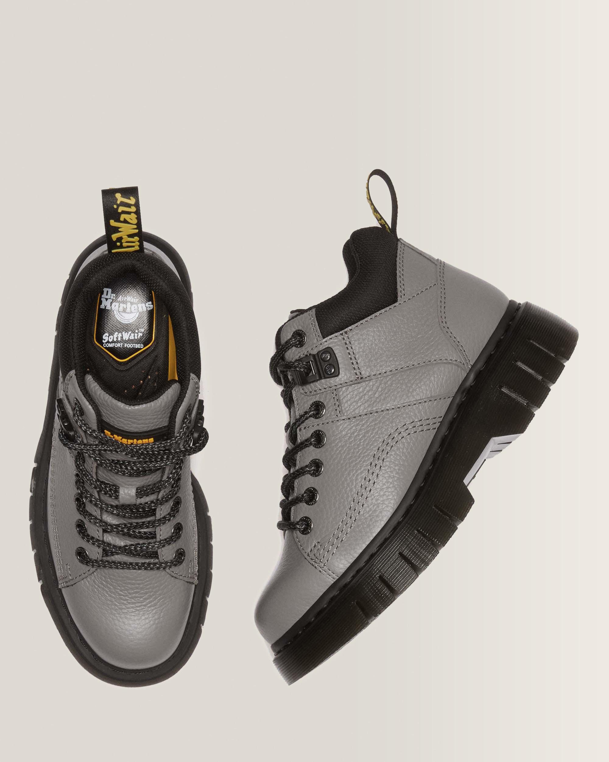 Botines Woodard de piel con cordones