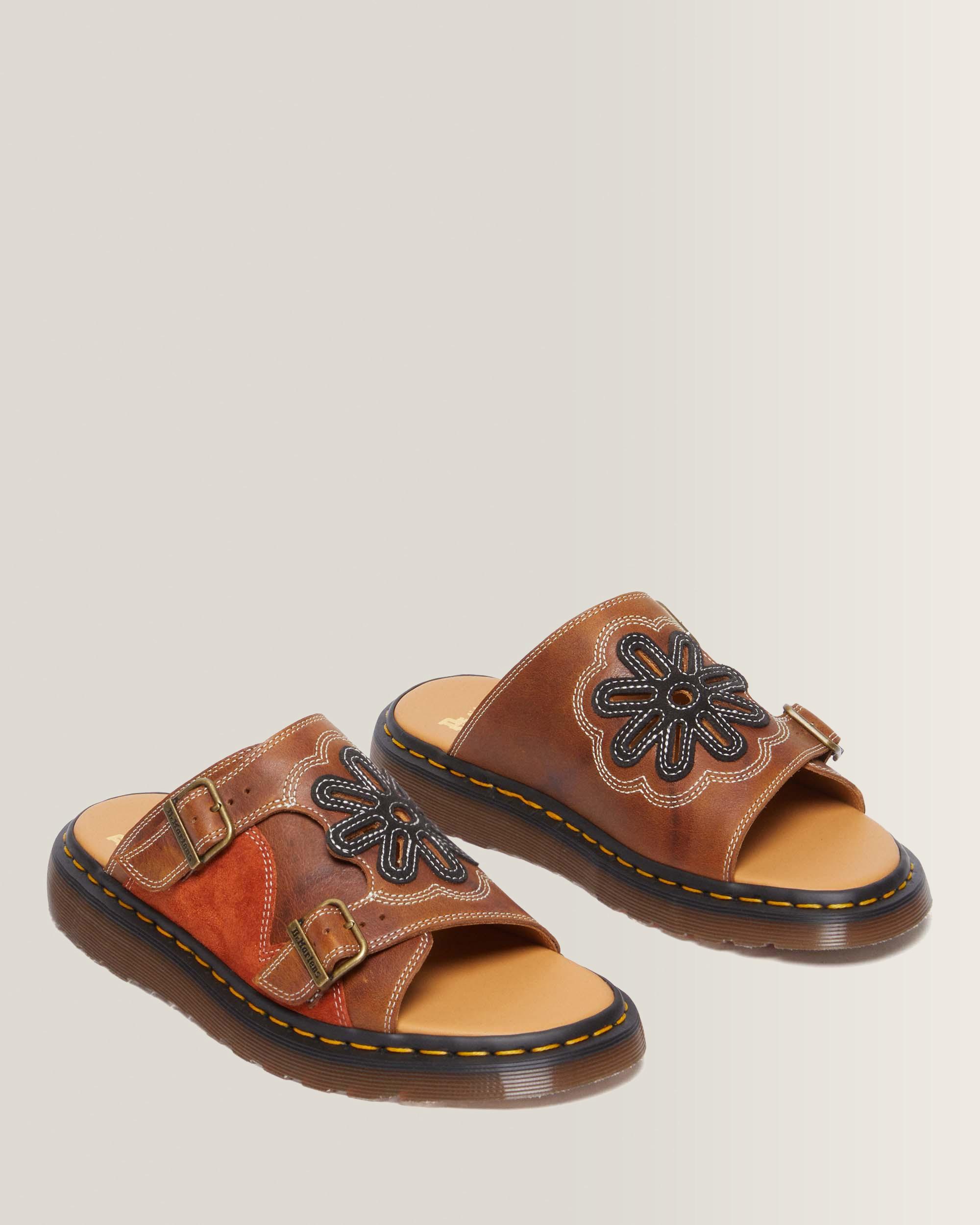 Dayne Made in England Leder & Wildleder Applique Slide Sandalen