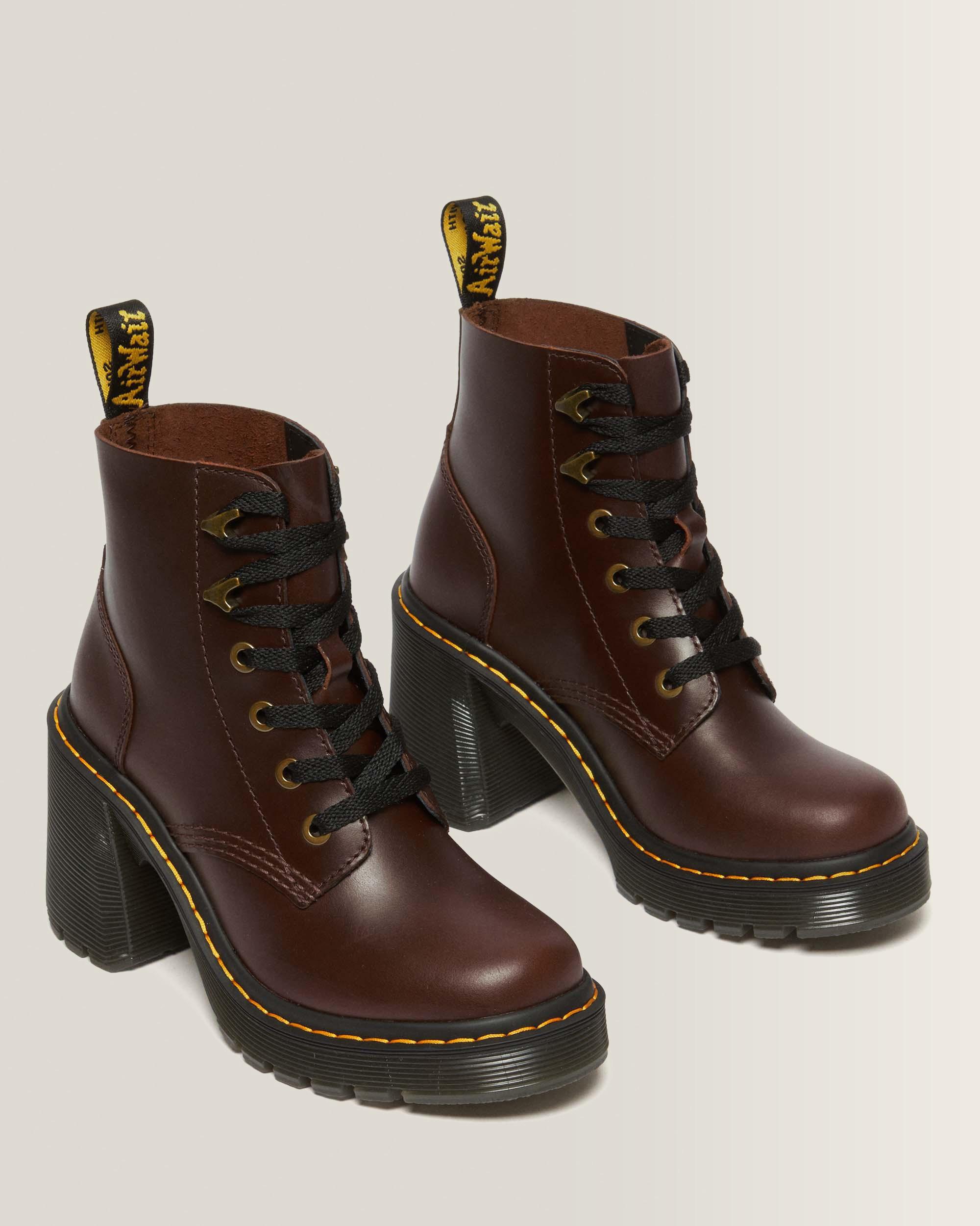 Boots Jesy en cuir à talons évasés