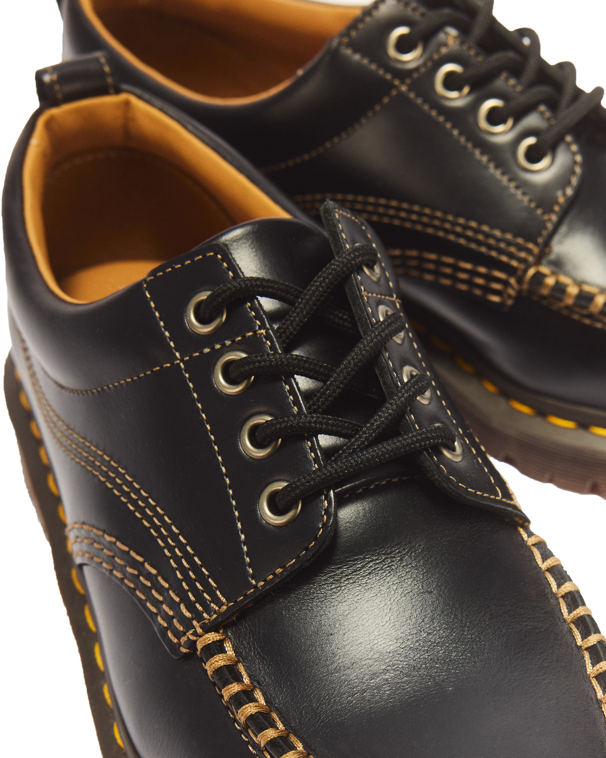 Lowell Leather Moc Toe Shoes in Black | Dr. Martens™