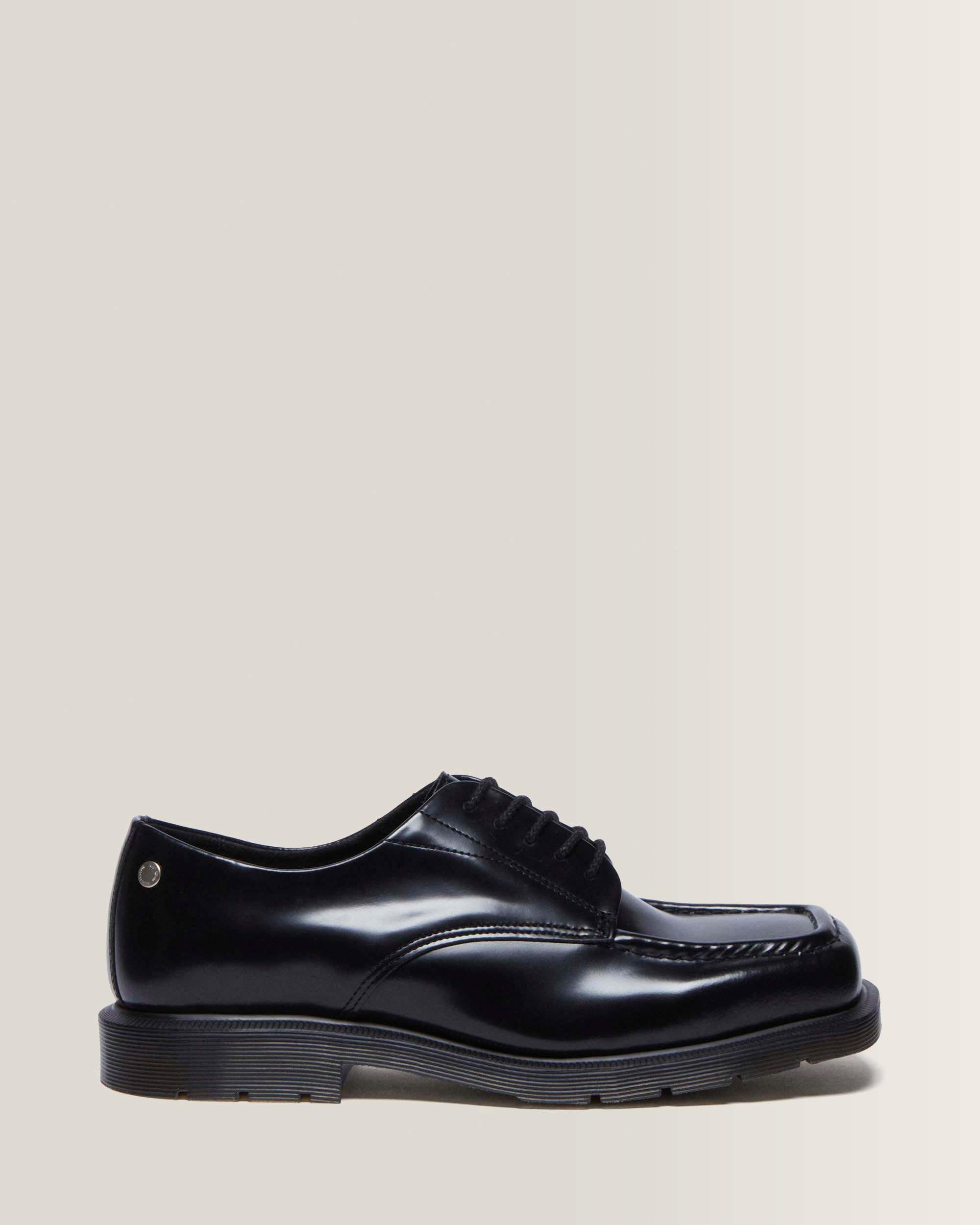 Durrow 5i Buttero Dress Shoes in Black Buttero | Dr. Martens™