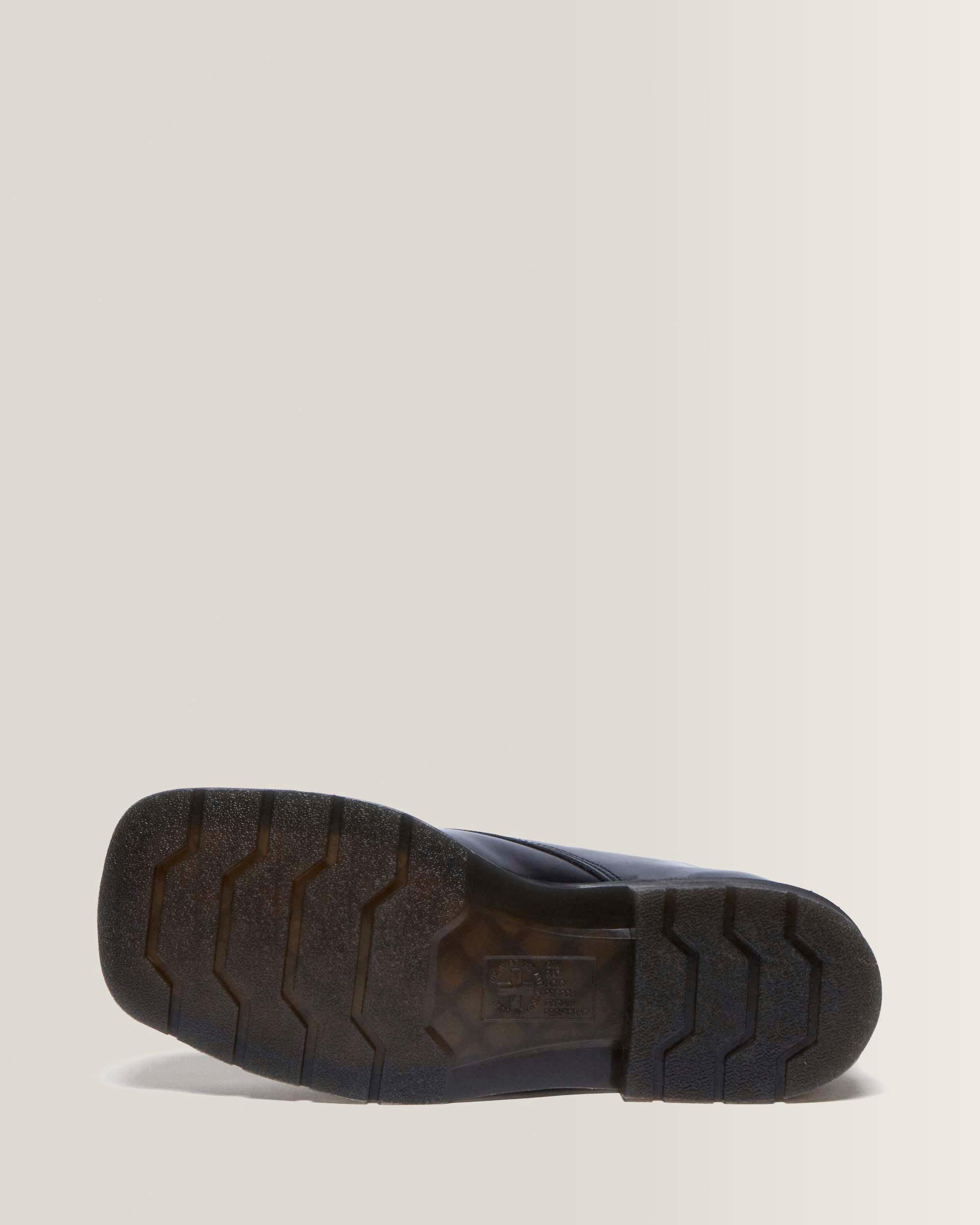 Durrow 5i Buttero Dress Shoes in Black Buttero | Dr. Martens™
