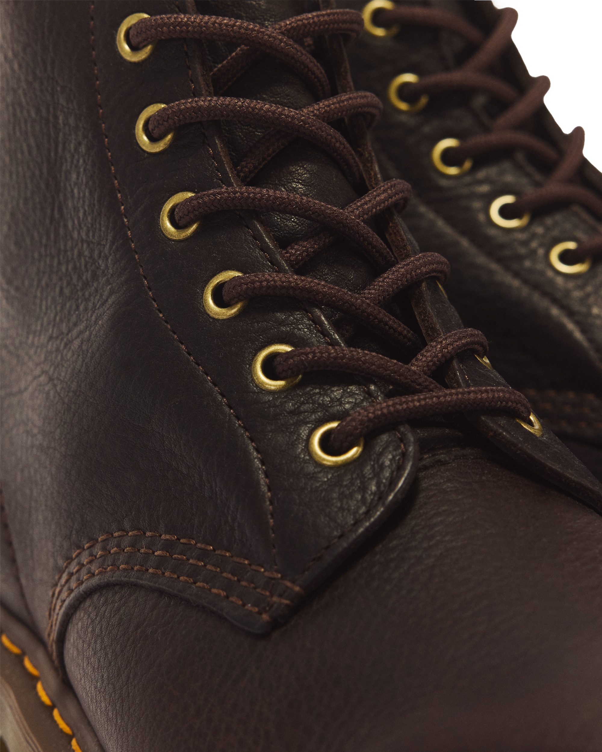 101 UB 6-Ösen Ambassador Leder Schnürstiefel