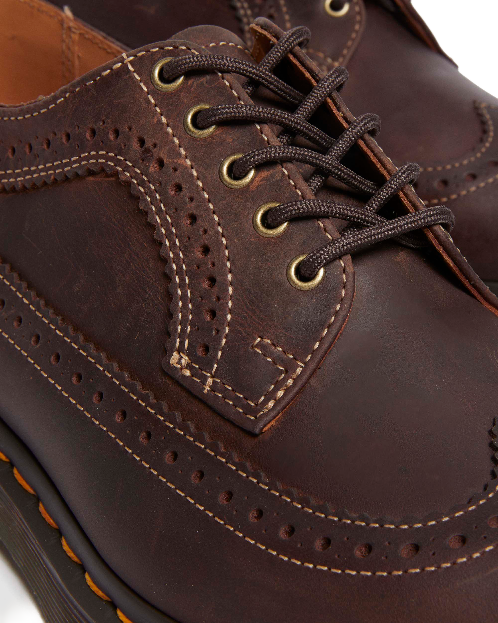 ドクターマーチン Dr.Martens 3989 BROUGUE SHOE 3989 Crazy Horse Leather Brogue Shoes in Dark Brown | Dr. Martens™