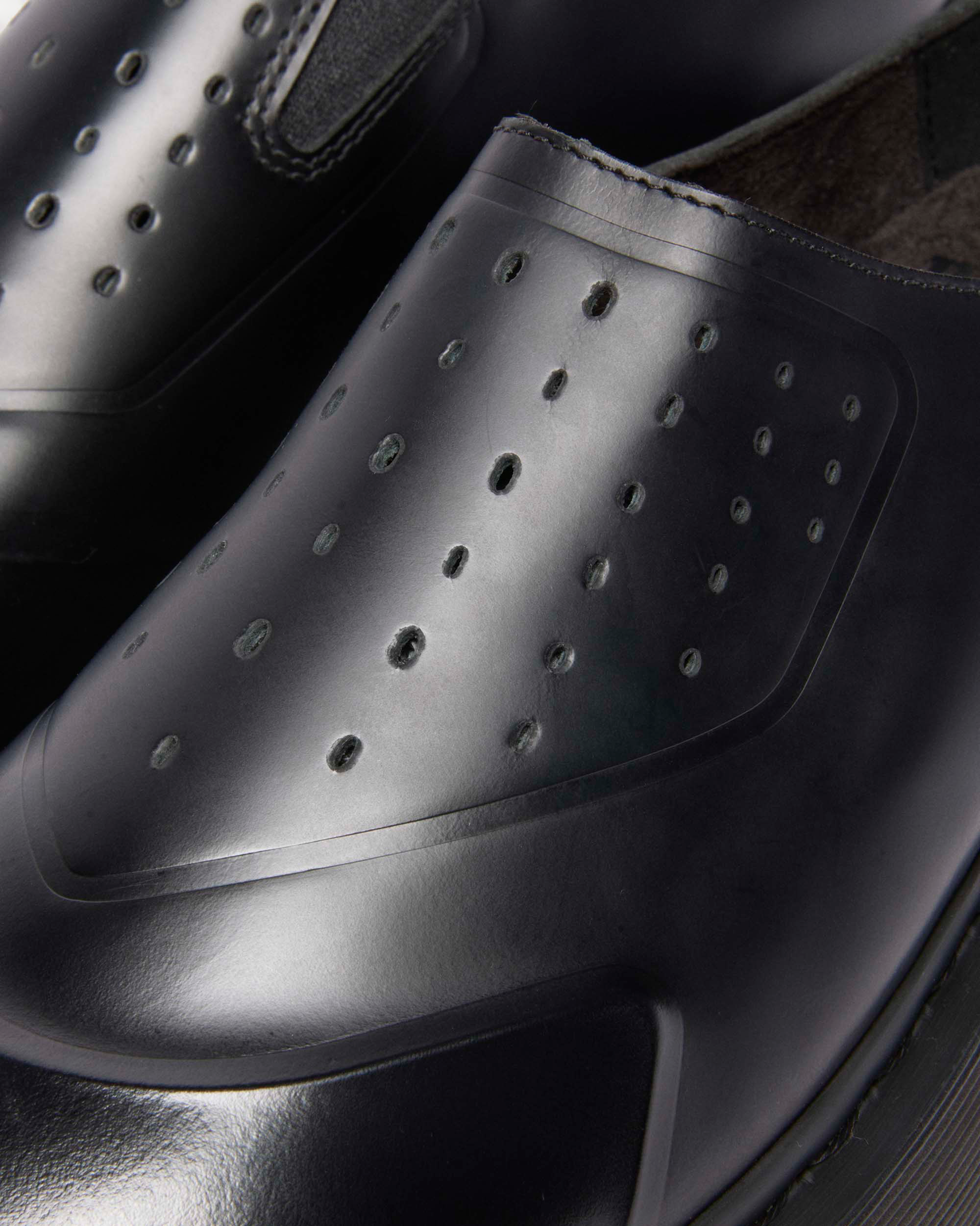 VENT XX02 leather mules in BLACK | Dr. Martens™