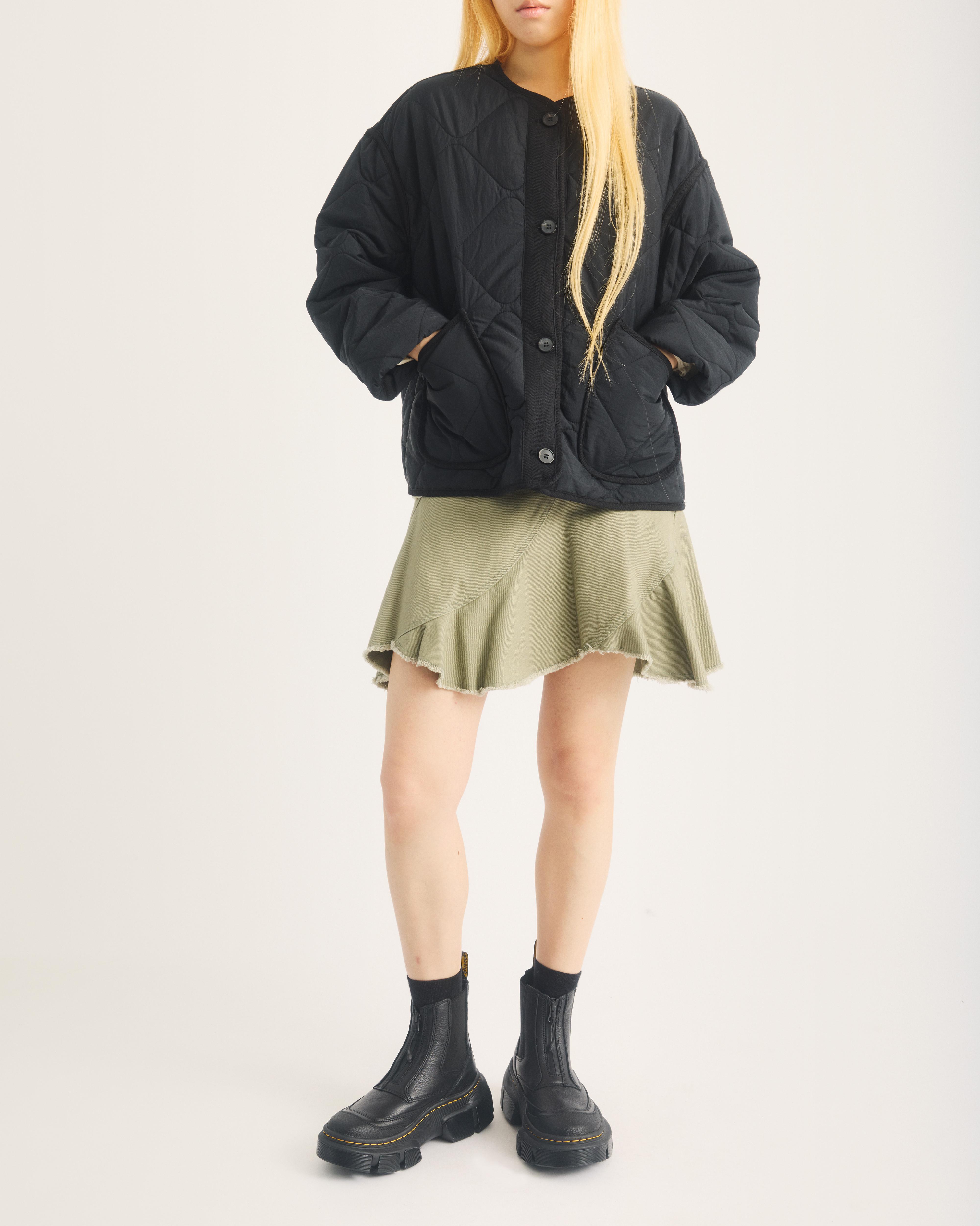 Dmxl Zip Chelsea Leather Boots in Black | Dr. Martens™