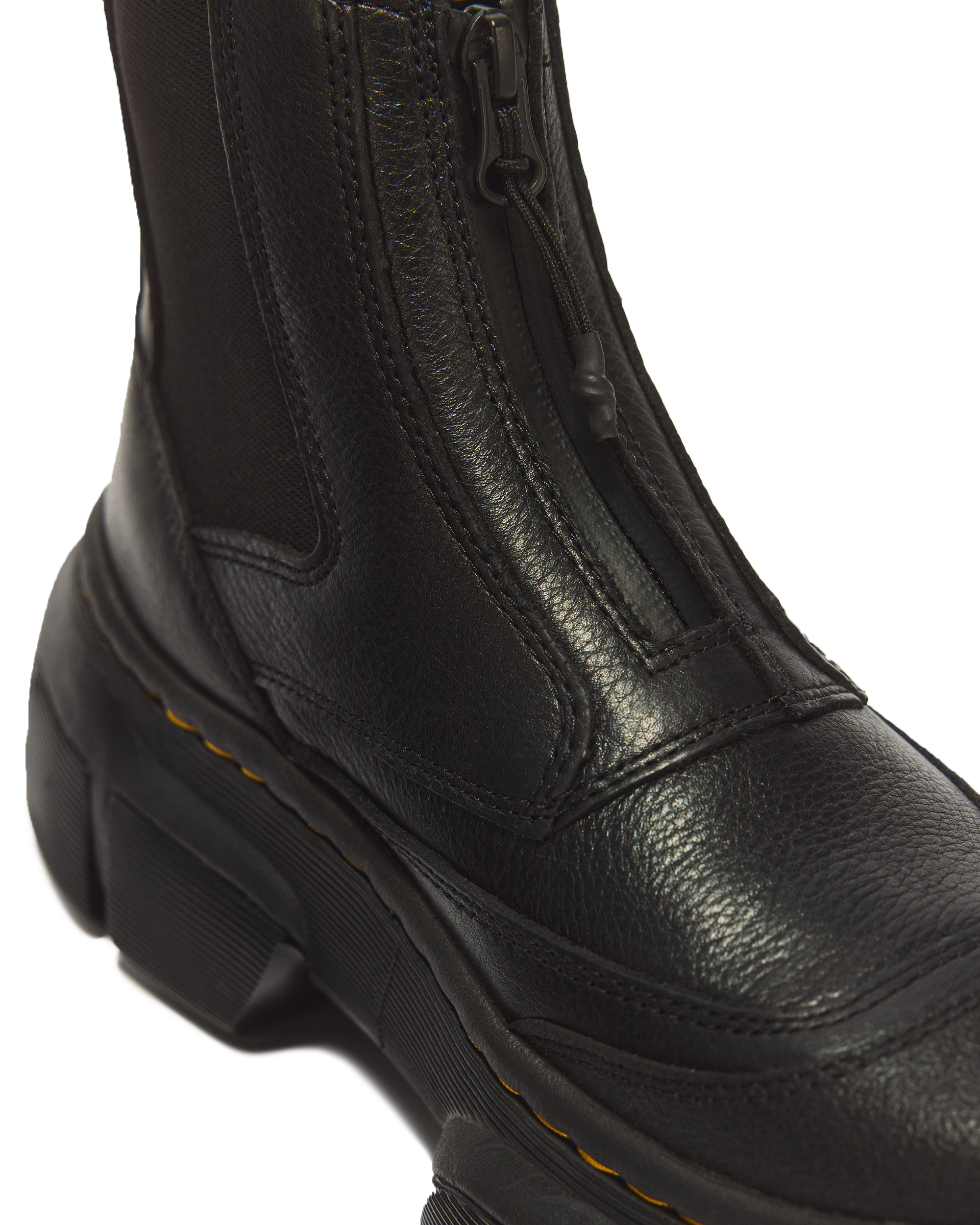 Dmxl Zip Chelsea Leather Boots in Black | Dr. Martens™