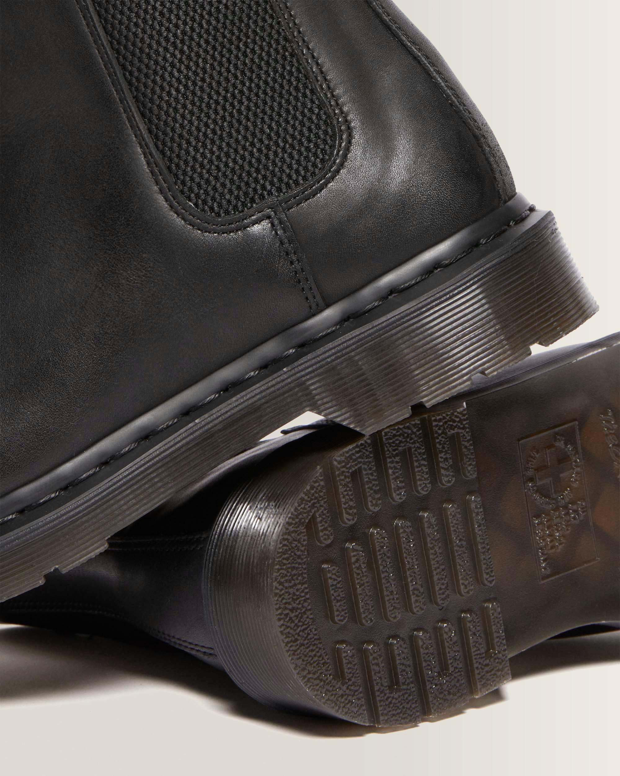Graeme Analine Leather Chelsea Boots in Black | Dr. Martens™